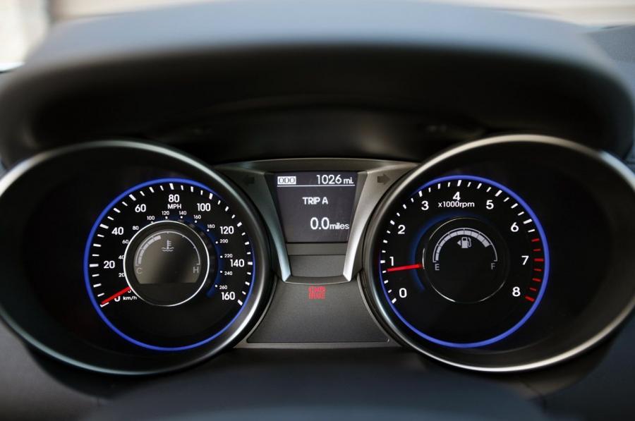  Hyundai Genesis Coupe 2013 года  (фото 16 из 76)